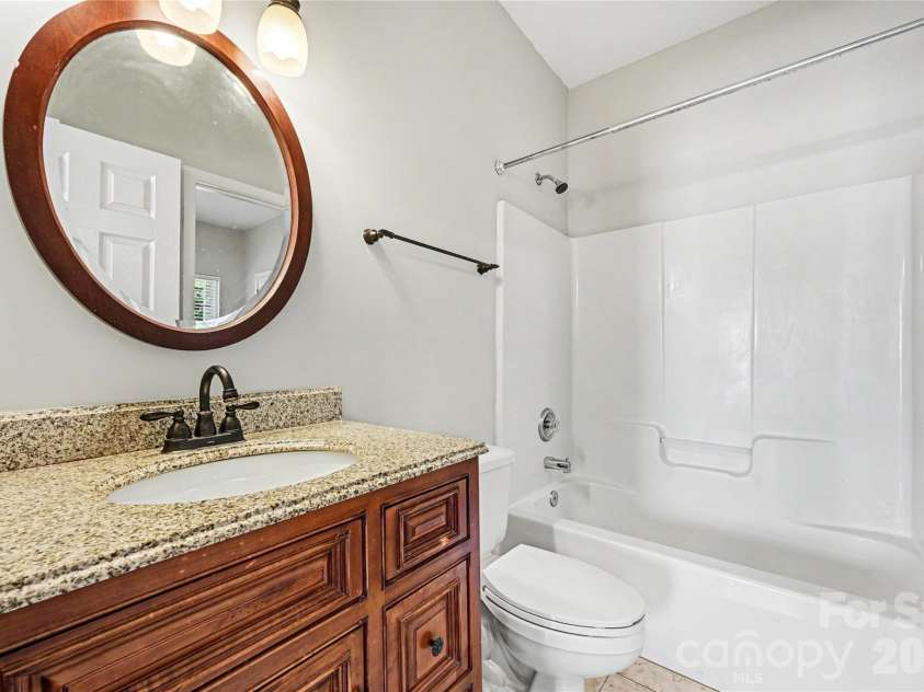 10508 Hellebore Road, Charlotte, NC 28213.  MLS# CAR4393296, YatesRealty ID 36822. 