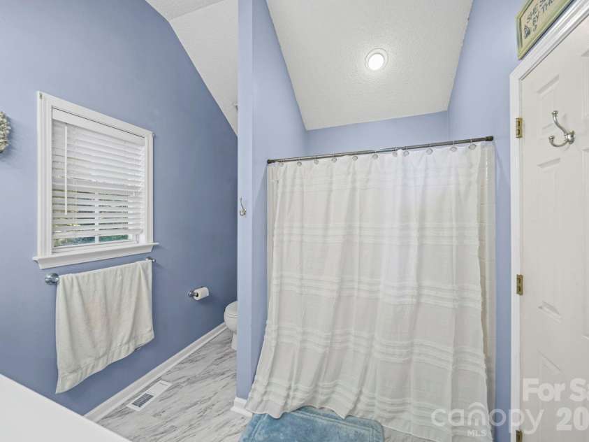 563 Menzies Drive, Rock Hill, SC 29730.  MLS# CAR4403217, YatesRealty ID 36823. 