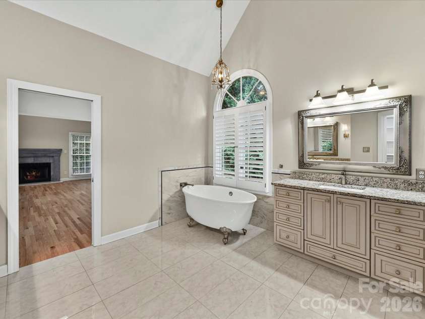4409 Rosecliff Drive, Charlotte, NC 28277.  MLS# CAR4398424, YatesRealty ID 36824. 
