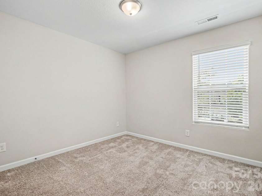 2240 Latimer Lane, Charlotte, NC 28214.  MLS# CAR4400706, YatesRealty ID 36825. 