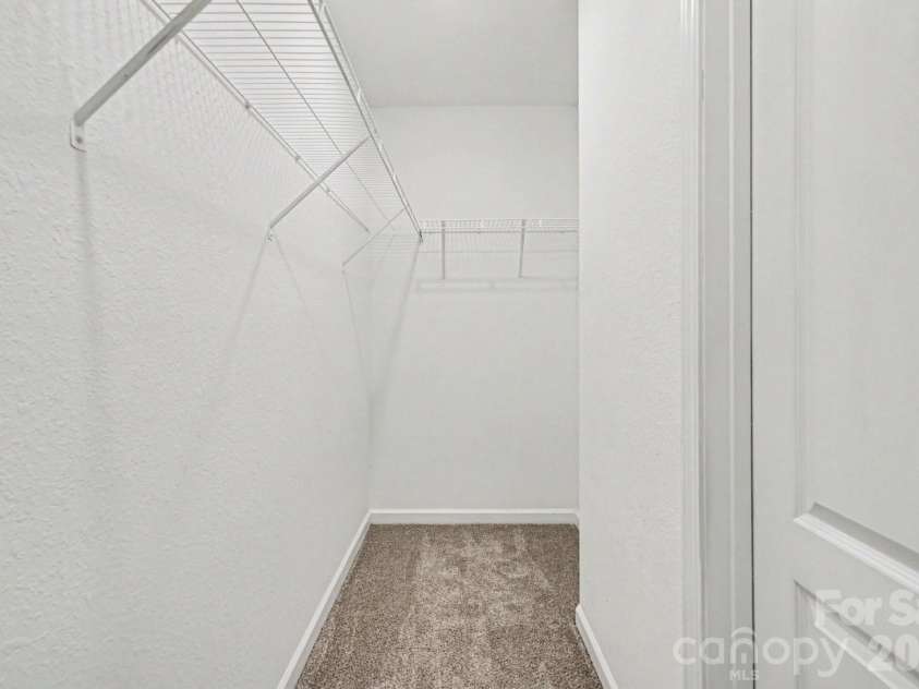 2240 Latimer Lane, Charlotte, NC 28214.  MLS# CAR4400706, YatesRealty ID 36825. 