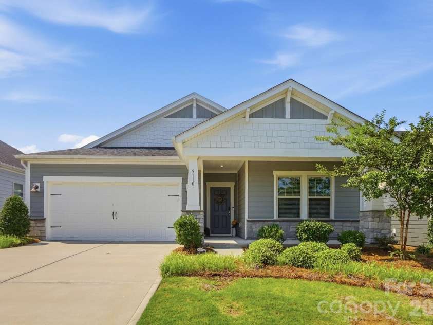 5110 Turtle Creek Drive, Denver, NC 28037.  MLS# CAR4399103, YatesRealty ID 36826. 