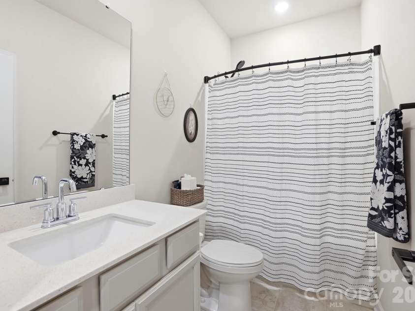 5110 Turtle Creek Drive, Denver, NC 28037.  MLS# CAR4399103, YatesRealty ID 36826. 