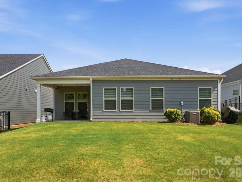 5110 Turtle Creek Drive, Denver, NC 28037.  MLS# CAR4399103, YatesRealty ID 36826. 