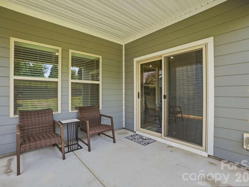 5110 Turtle Creek Drive, Denver, NC 28037.  MLS# CAR4399103, YatesRealty ID 36826. 