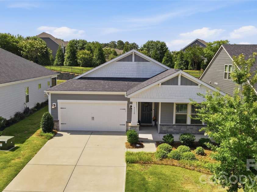 5110 Turtle Creek Drive, Denver, NC 28037.  MLS# CAR4399103, YatesRealty ID 36826. 