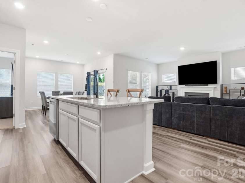 5110 Turtle Creek Drive, Denver, NC 28037.  MLS# CAR4399103, YatesRealty ID 36826. 