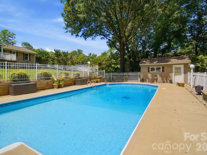 107 Mistywood Drive, Mount Holly, NC 28120.  MLS# CAR4400826, YatesRealty ID 36827. 