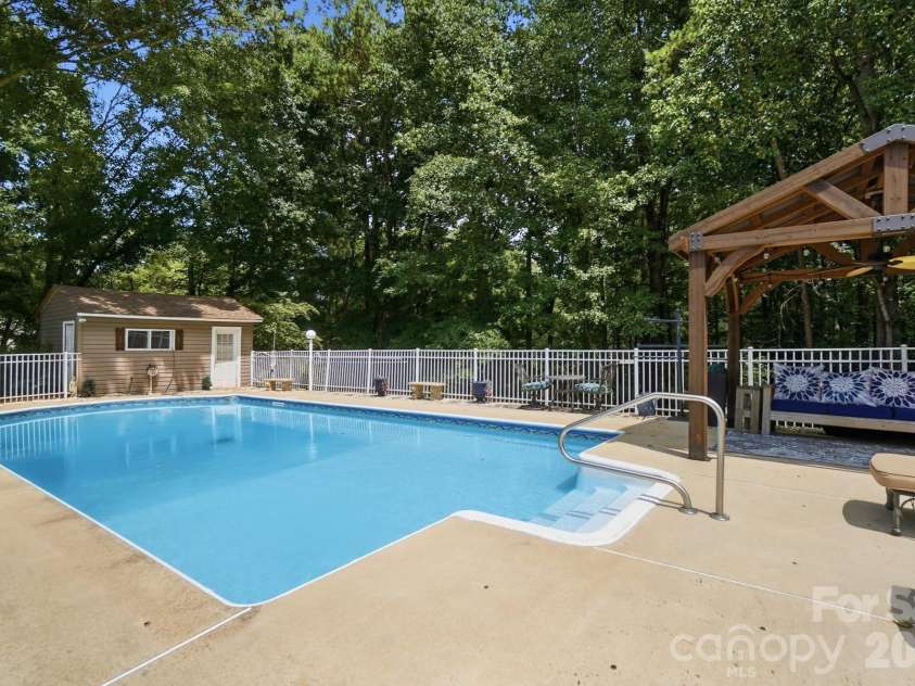 107 Mistywood Drive, Mount Holly, NC 28120.  MLS# CAR4400826, YatesRealty ID 36827. 