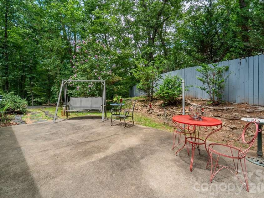 278 Crocus Lane, Sylva, NC 28779.  MLS# CAR4402695, YatesRealty ID 36829. 