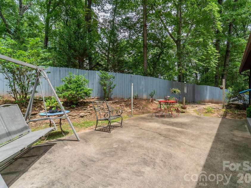 278 Crocus Lane, Sylva, NC 28779.  MLS# CAR4402695, YatesRealty ID 36829. 