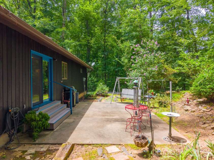 278 Crocus Lane, Sylva, NC 28779.  MLS# CAR4402695, YatesRealty ID 36829. 