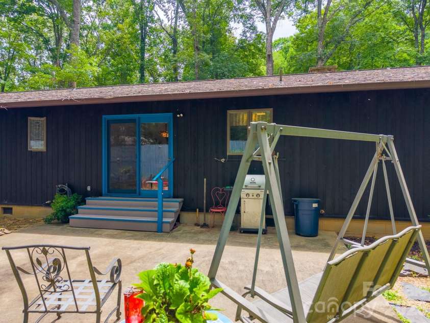 278 Crocus Lane, Sylva, NC 28779.  MLS# CAR4402695, YatesRealty ID 36829. 
