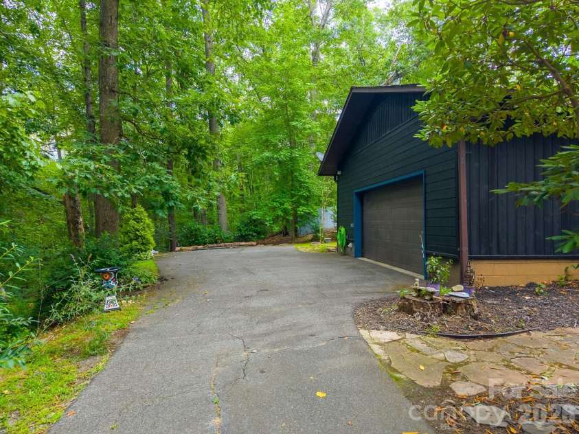 278 Crocus Lane, Sylva, NC 28779.  MLS# CAR4402695, YatesRealty ID 36829. 