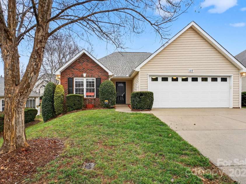 107 Bevington Way, Mooresville, NC 28117.  MLS# CAR4328029, YatesRealty ID 3683. 
