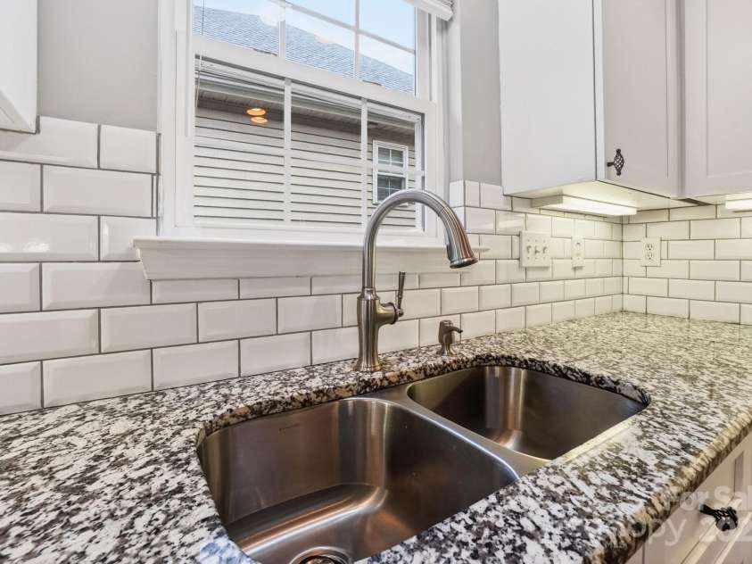107 Bevington Way, Mooresville, NC 28117.  MLS# CAR4328029, YatesRealty ID 3683. 