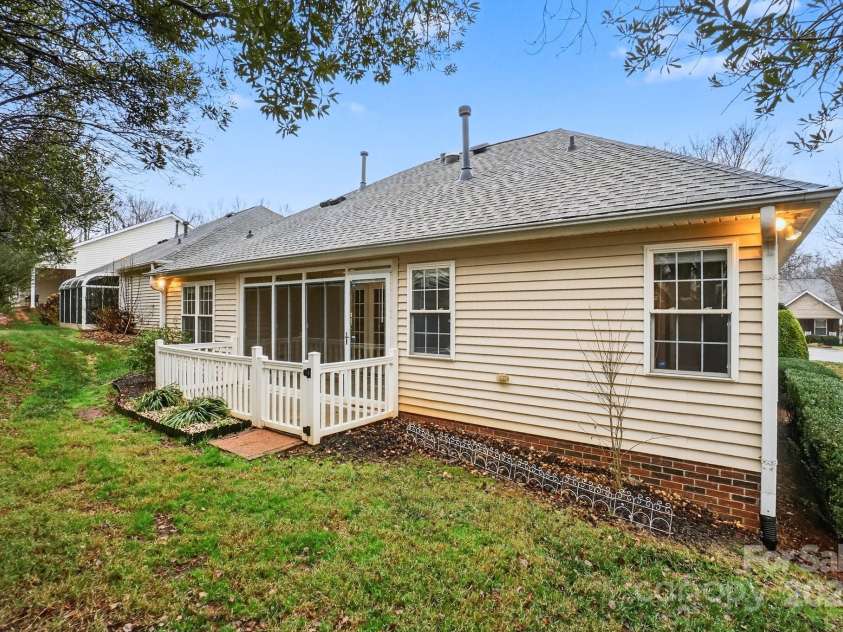 107 Bevington Way, Mooresville, NC 28117.  MLS# CAR4328029, YatesRealty ID 3683. 