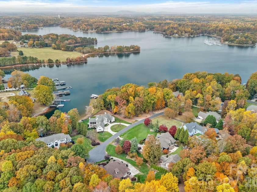 8056 Windsong Road, Denver, NC 28037.  MLS# CAR4338540, YatesRealty ID 3683. 8056 Windsong Rd. - A hop, skip, and a jump away from Lake Norman!