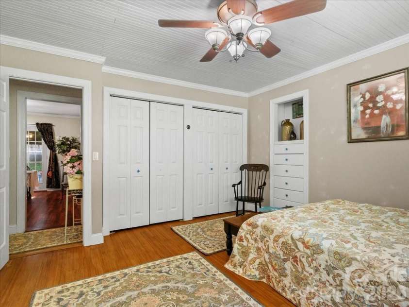 9130 Double Island Road, Green Mountain, NC 28740.  MLS# CAR4400498, YatesRealty ID 36831. 