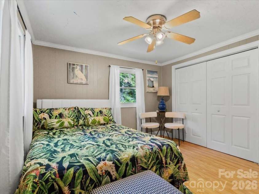 9130 Double Island Road, Green Mountain, NC 28740.  MLS# CAR4400498, YatesRealty ID 36831. 