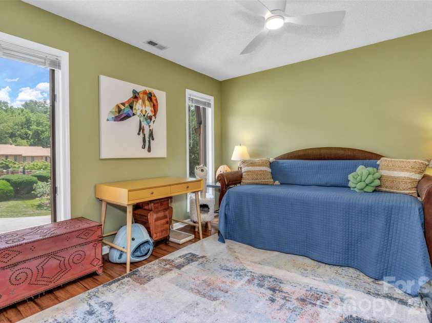 117 Pebble Creek Drive, Asheville, NC 28803.  MLS# CAR4400898, YatesRealty ID 36834. 