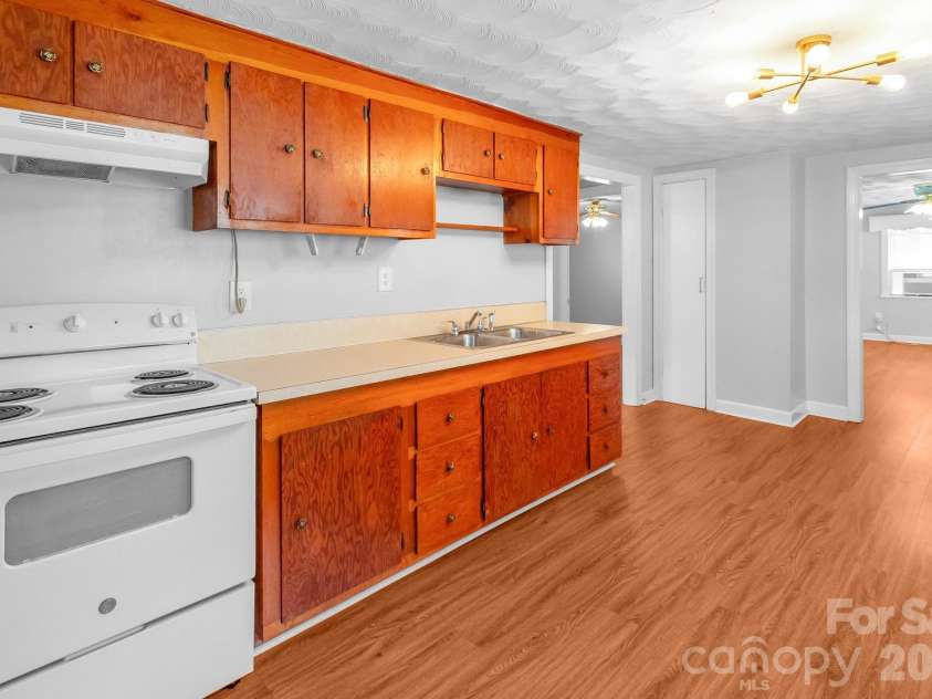 197 Faulkenberry Road, Pageland, SC 29728.  MLS# CAR4401542, YatesRealty ID 36836. 
