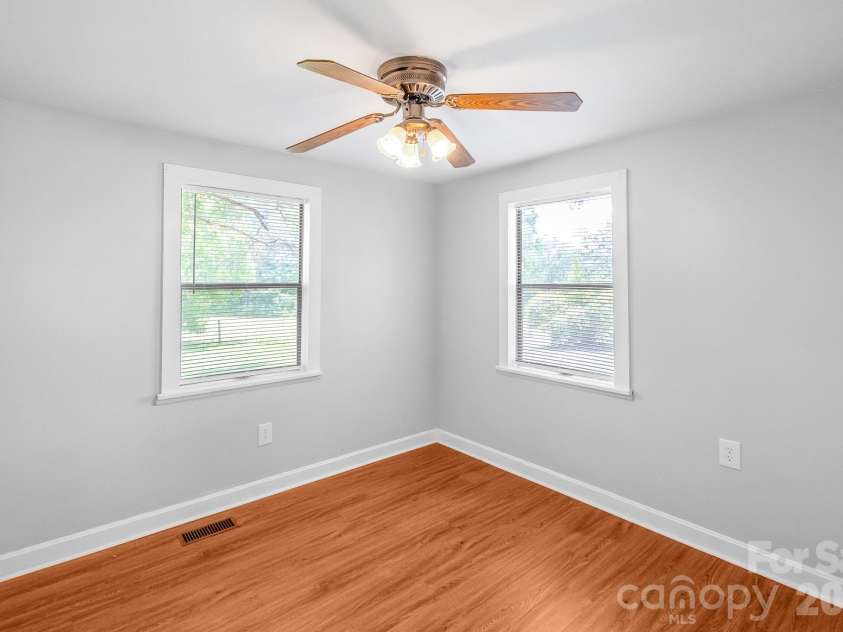 197 Faulkenberry Road, Pageland, SC 29728.  MLS# CAR4401542, YatesRealty ID 36836. 