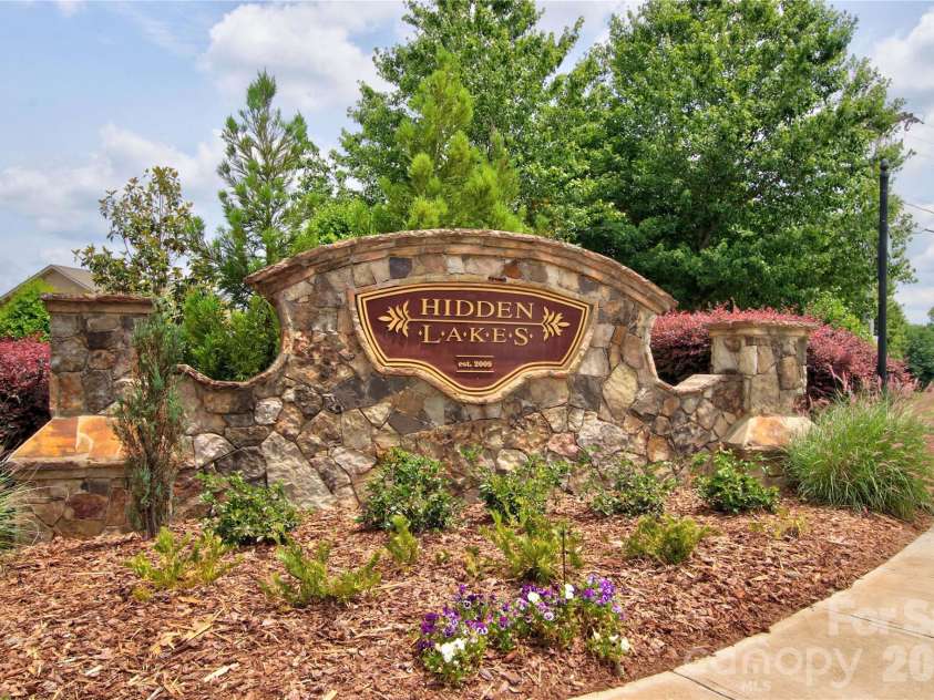 145 Jobe Drive, Statesville, NC 28677.  MLS# CAR4344833, YatesRealty ID 3684. 