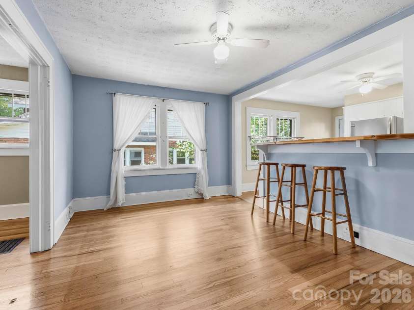 45 Fairfax Avenue, Asheville, NC 28806.  MLS# CAR4398967, YatesRealty ID 36841. 