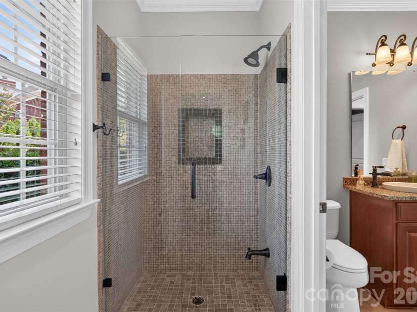10210 Alouette Drive, Waxhaw, NC 28173.  MLS# CAR4398945, YatesRealty ID 36844. Downstairs full bath