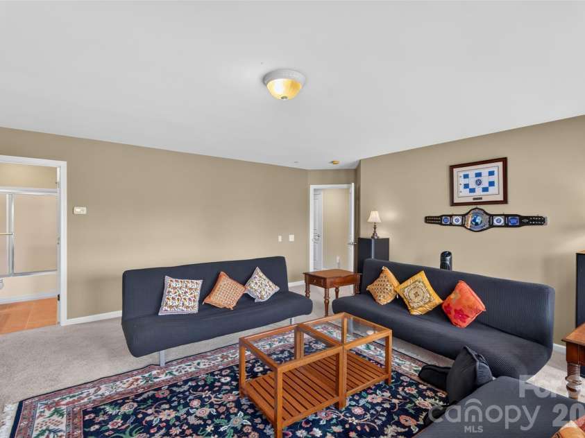 10210 Alouette Drive, Waxhaw, NC 28173.  MLS# CAR4398945, YatesRealty ID 36844. Third floor second bonus/6th bedroom