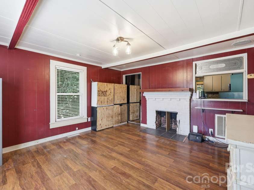 1715 Main Street, China Grove, NC 28023.  MLS# CAR4401258, YatesRealty ID 36845. 