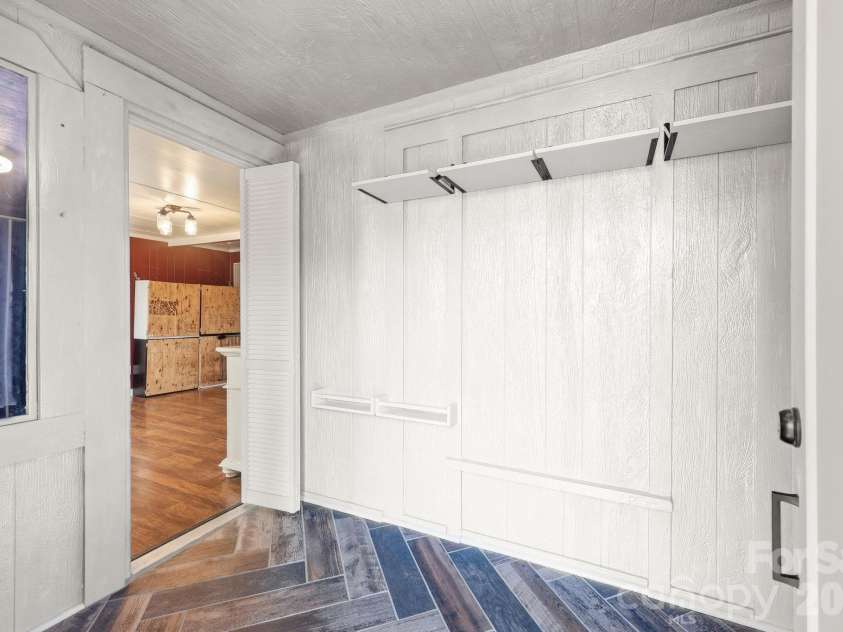 1715 Main Street, China Grove, NC 28023.  MLS# CAR4401258, YatesRealty ID 36845. 