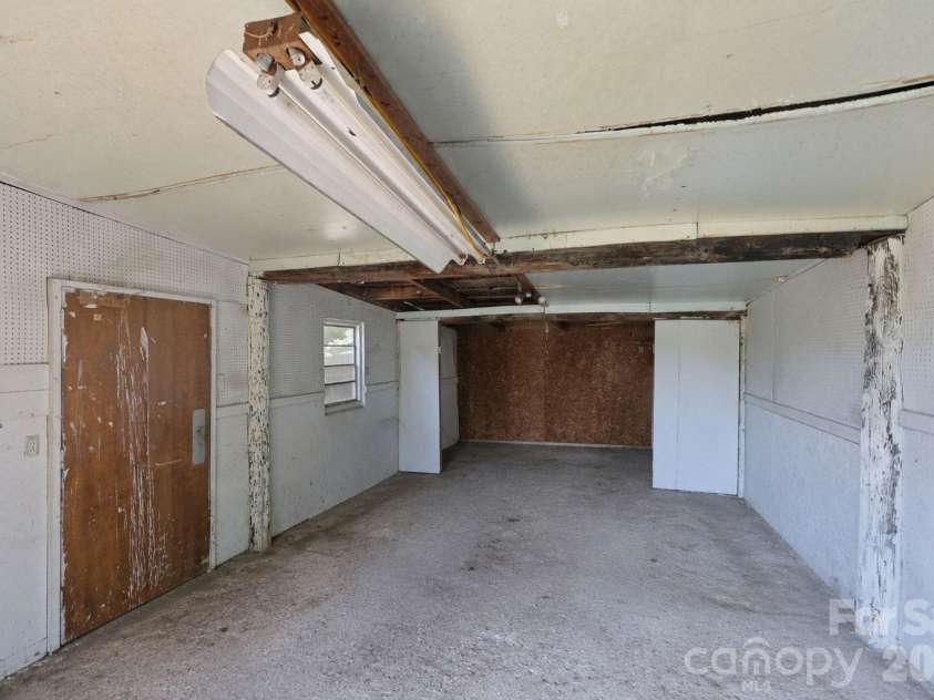 1715 Main Street, China Grove, NC 28023.  MLS# CAR4401258, YatesRealty ID 36845. 