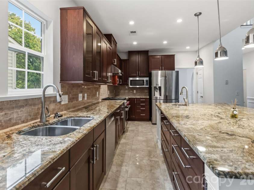 7501 Westray Court, Charlotte, NC 28269.  MLS# CAR4403652, YatesRealty ID 36846. 