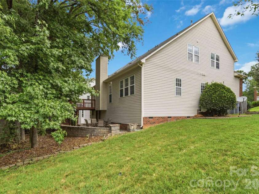 7501 Westray Court, Charlotte, NC 28269.  MLS# CAR4403652, YatesRealty ID 36846. 