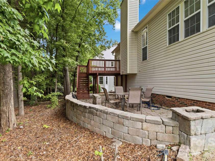 7501 Westray Court, Charlotte, NC 28269.  MLS# CAR4403652, YatesRealty ID 36846. 