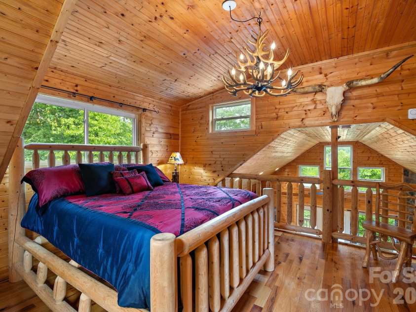 1158 Staghorn Road, Purlear, NC 28665.  MLS# CAR4343107, YatesRealty ID 3685. Loft Bedroom Suite