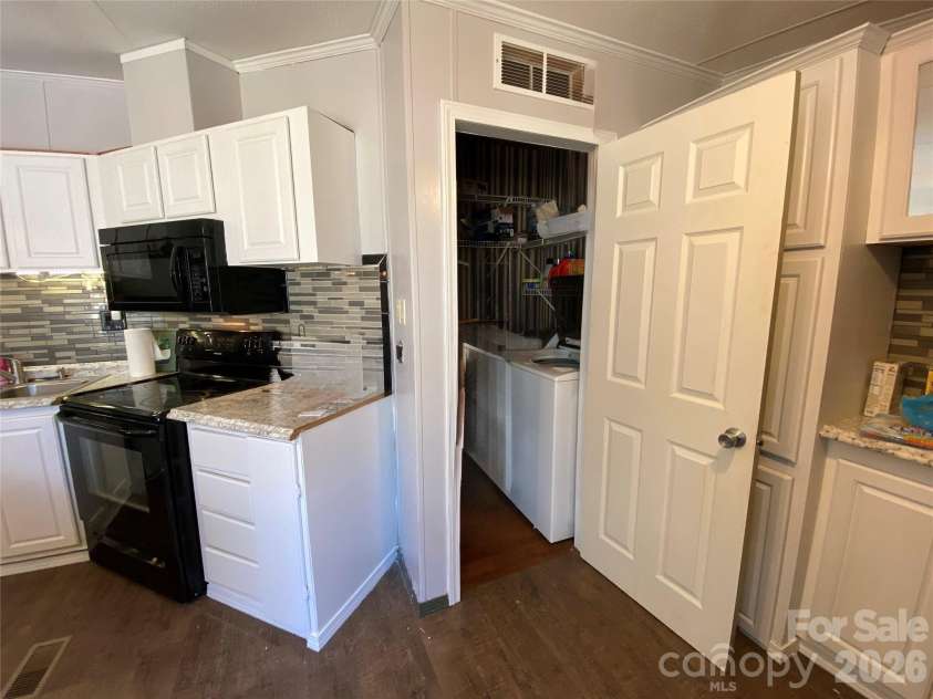 1956 Bison Trail, Maiden, NC 28650.  MLS# CAR4337558, YatesRealty ID 3685. 