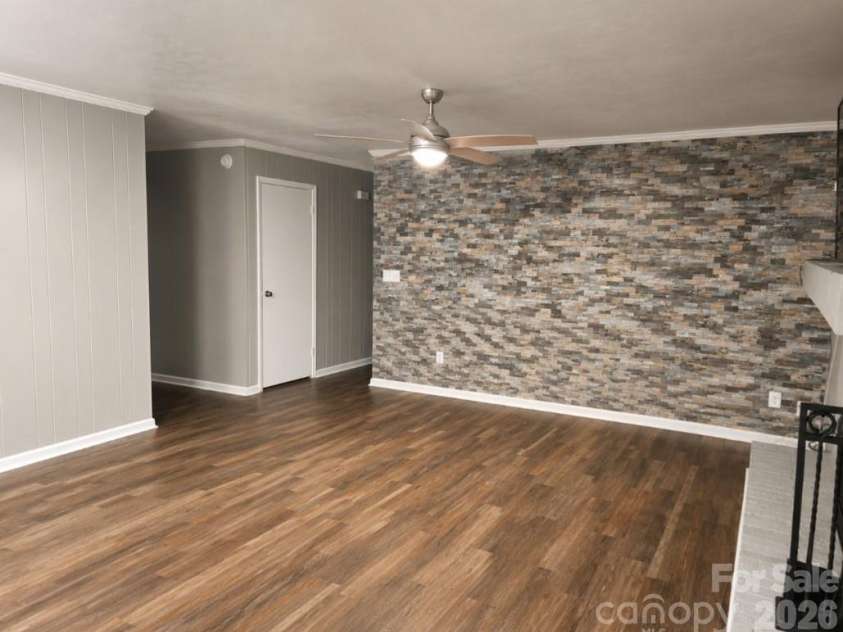 615 Fernwood Drive, Albemarle, NC 28001.  MLS# CAR4399417, YatesRealty ID 36850. 