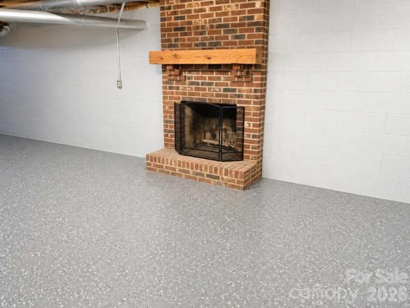 615 Fernwood Drive, Albemarle, NC 28001.  MLS# CAR4399417, YatesRealty ID 36850. 