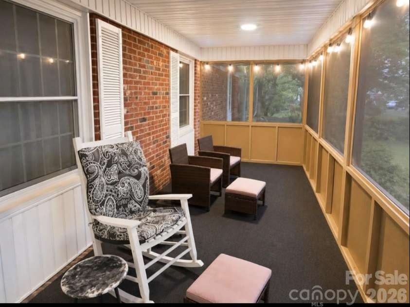 615 Fernwood Drive, Albemarle, NC 28001.  MLS# CAR4399417, YatesRealty ID 36850. 