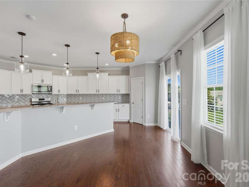 13731 Canterbury Castle Drive, Charlotte, NC 28273.  MLS# CAR4385968, YatesRealty ID 36851. 