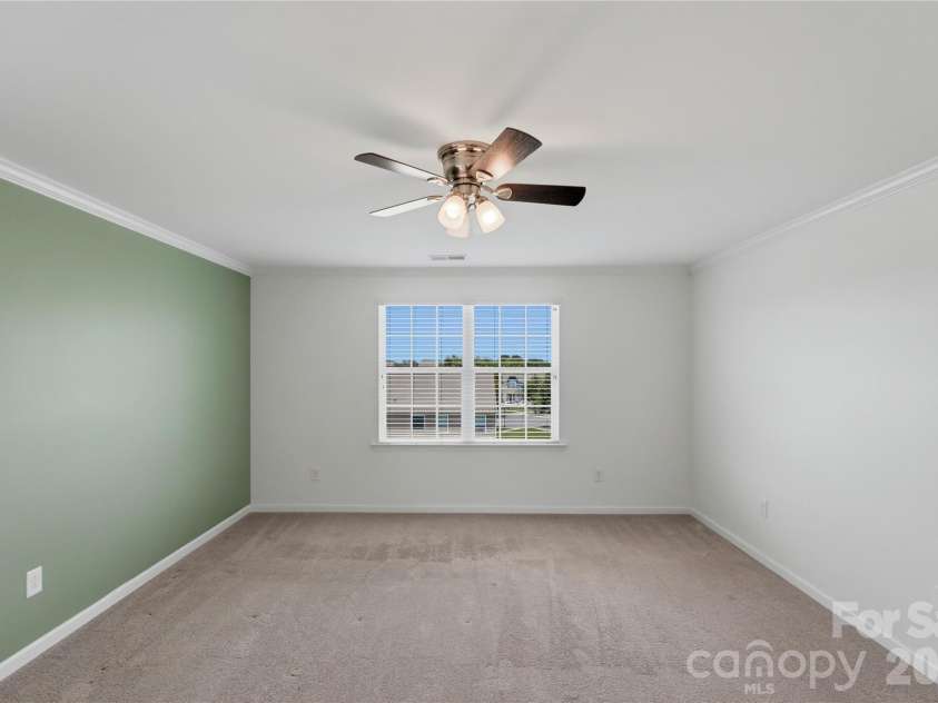 13731 Canterbury Castle Drive, Charlotte, NC 28273.  MLS# CAR4385968, YatesRealty ID 36851. 