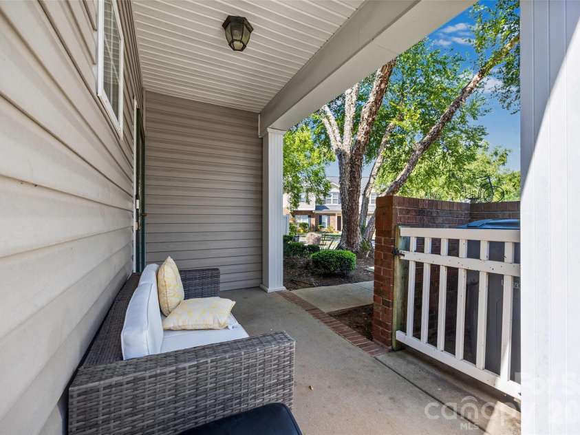 1536 Anthem Court, Charlotte, NC 28205.  MLS# CAR4403469, YatesRealty ID 36853. 