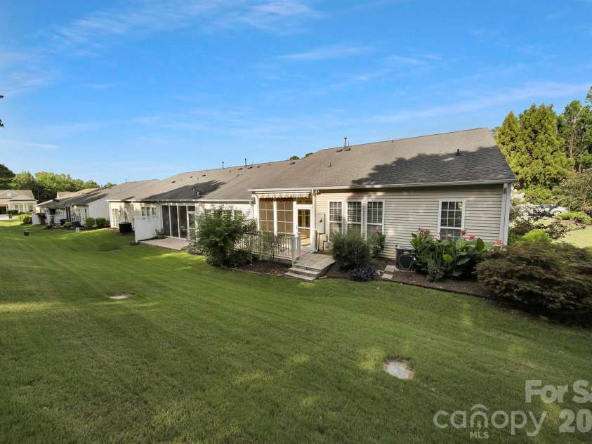1028 Sweetleaf Drive, Fort Mill, SC 29707.  MLS# CAR4403290, YatesRealty ID 36854. 