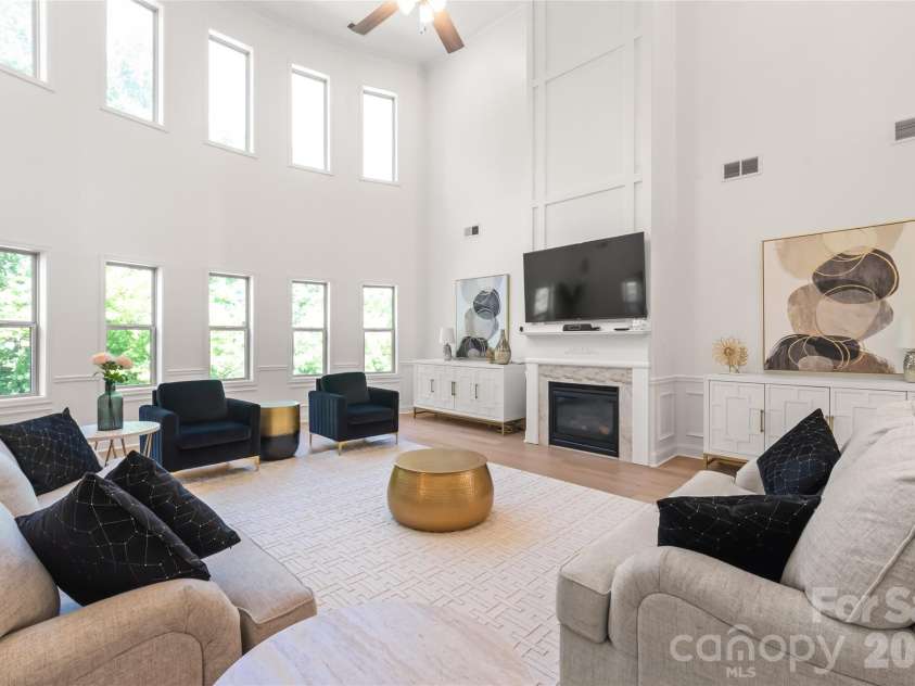 1406 Laurel Hill Drive, Waxhaw, NC 28173.  MLS# CAR4402875, YatesRealty ID 36857. 