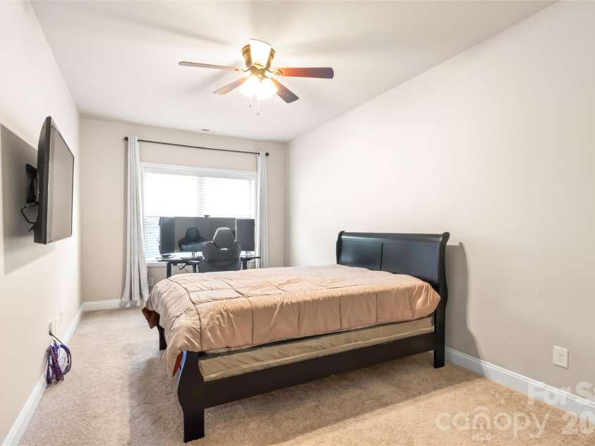 1406 Laurel Hill Drive, Waxhaw, NC 28173.  MLS# CAR4402875, YatesRealty ID 36857. 