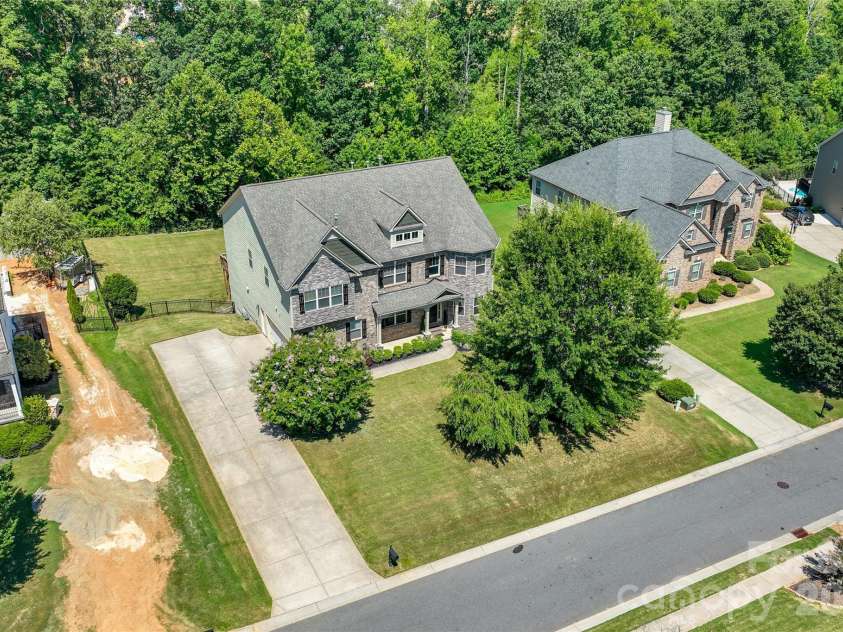 1406 Laurel Hill Drive, Waxhaw, NC 28173.  MLS# CAR4402875, YatesRealty ID 36857. 