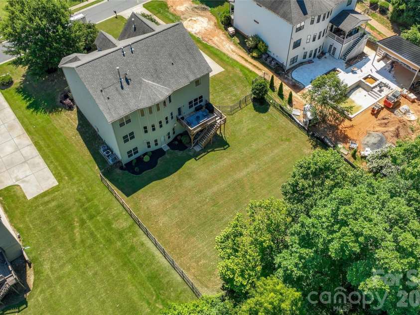 1406 Laurel Hill Drive, Waxhaw, NC 28173.  MLS# CAR4402875, YatesRealty ID 36857. 